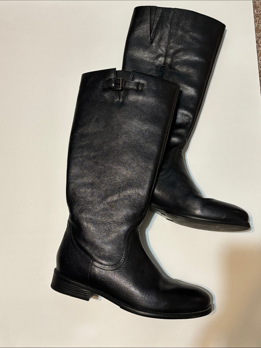 Classic Black Leather Knee-High Riding Boots - Womens size 10leather upper .